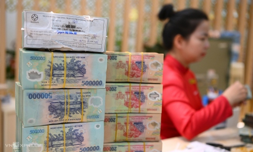 Lãi suất ngân hàng tuần 14/03: Kỳ hạn 6 tháng hay 12 tháng — chiến lược gửi tiết kiệm tối ưu trước thềm họp Fed 18/03