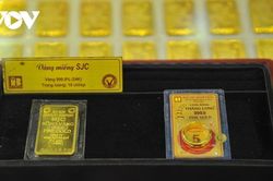 Giá vàng sáng 16/03: SJC mở cửa giữ nguyên 182,6 triệu — nhẫn BTMC cao nhất 183 triệu, XAU/USD vọt 5.050 USD đêm qua