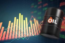 Giá xăng dầu hôm nay 15/03: RON95 giữ nguyên 25.570 đồng/lít — WTI vọt gần 99 USD báo hiệu nguy cơ tăng giá kỳ 22/03