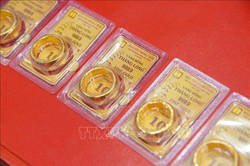 Giá vàng cuối ngày 18/07: SJC bứt phá tăng 900.000 đồng lên 147,5 triệu — Nhẫn PNJ tăng 1 triệu, dầu Brent 88 USD thổi lửa phiên cuối tuần